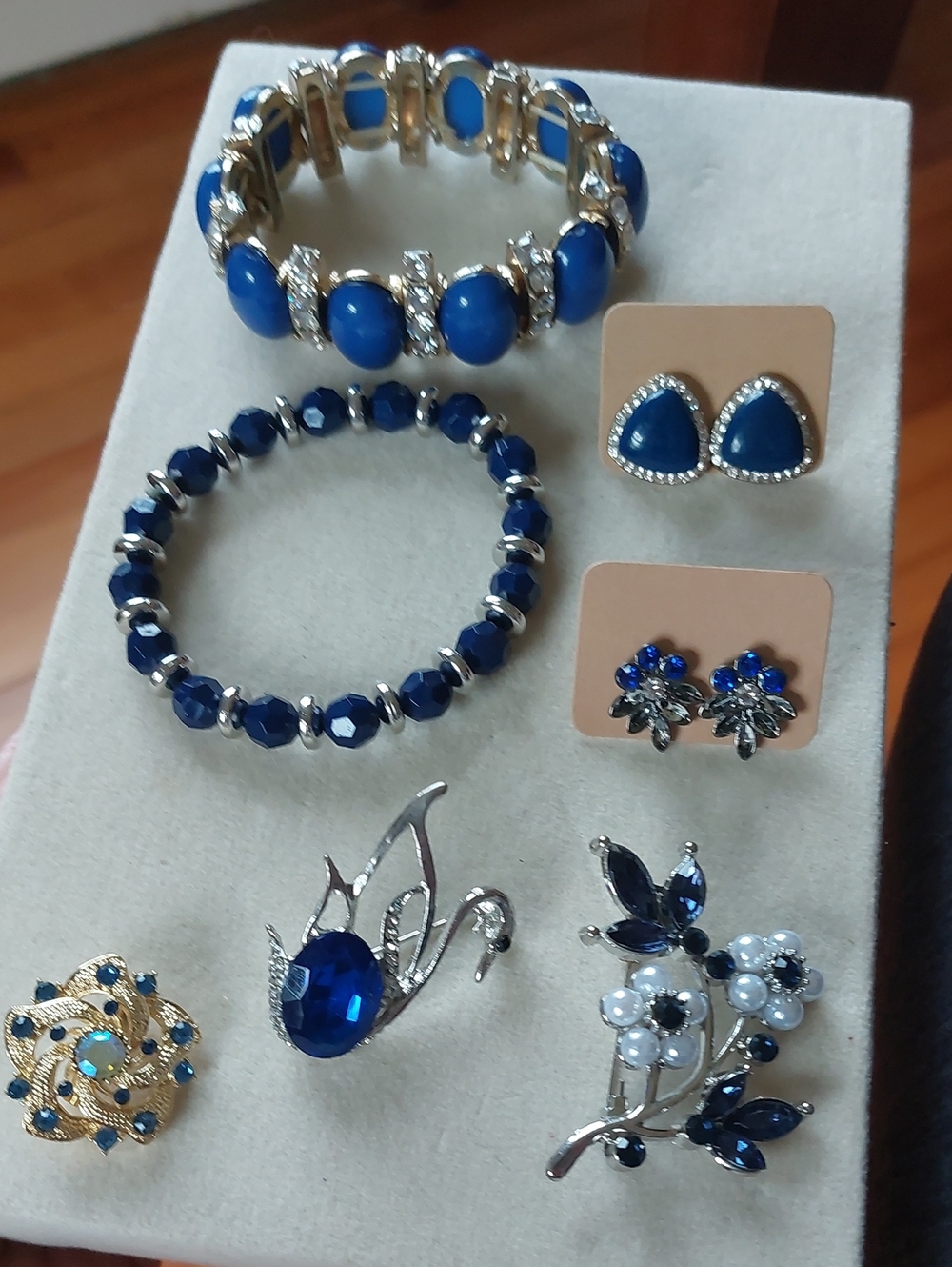 Vintage Cobalt Blue Rhinestone Jewelry Lot 7Pc Swan Brooch Bracelet Earring